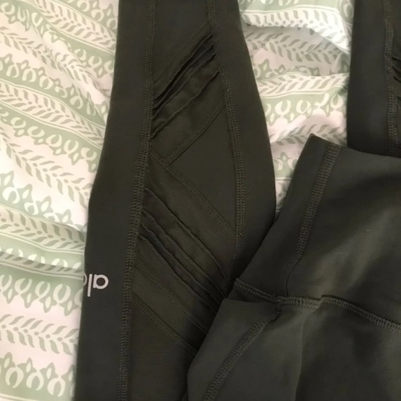 Ali Leggings - Picture 5 of 7